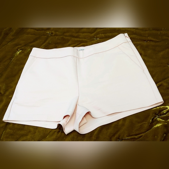 NWT Sz 8 Express Dress Shorts - Picture 2 of 8